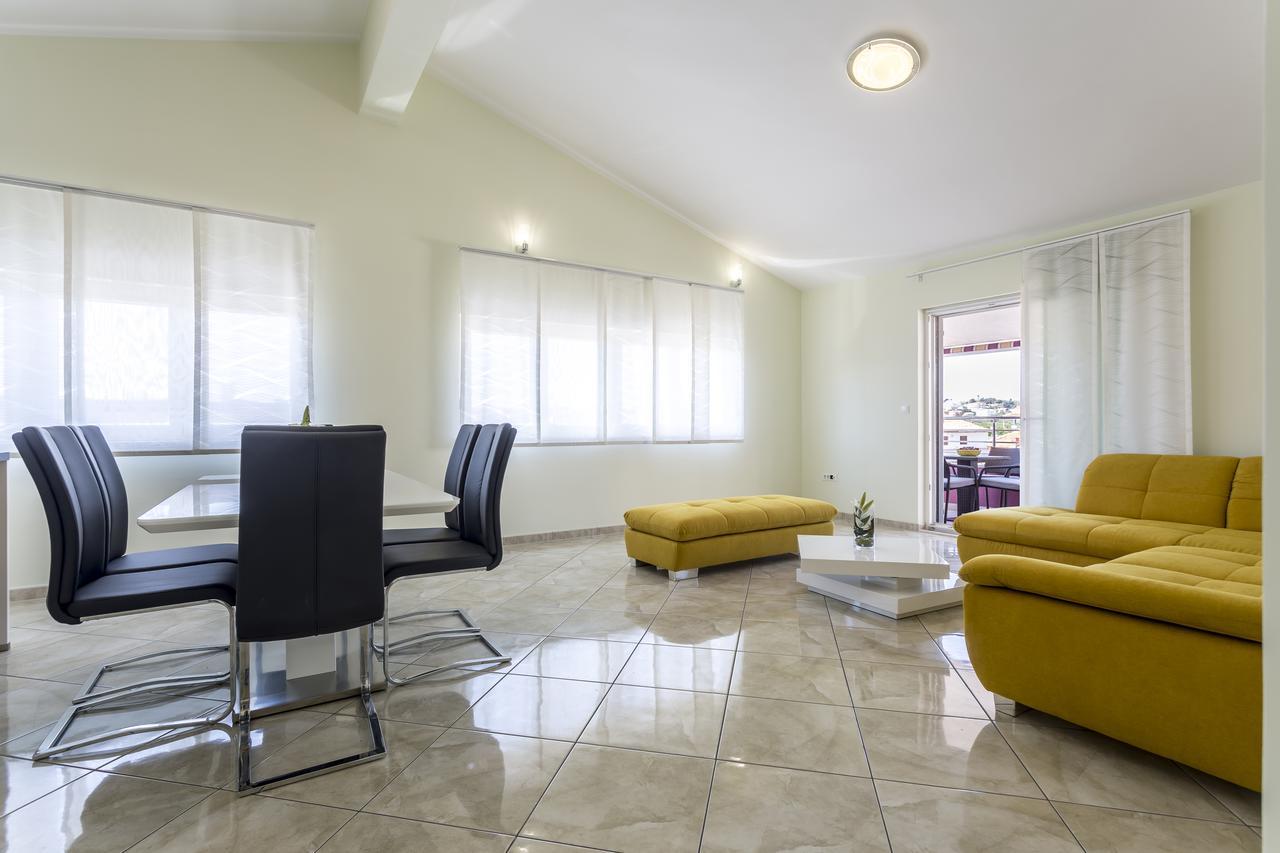 Apartmani Lukic Split Exterior foto