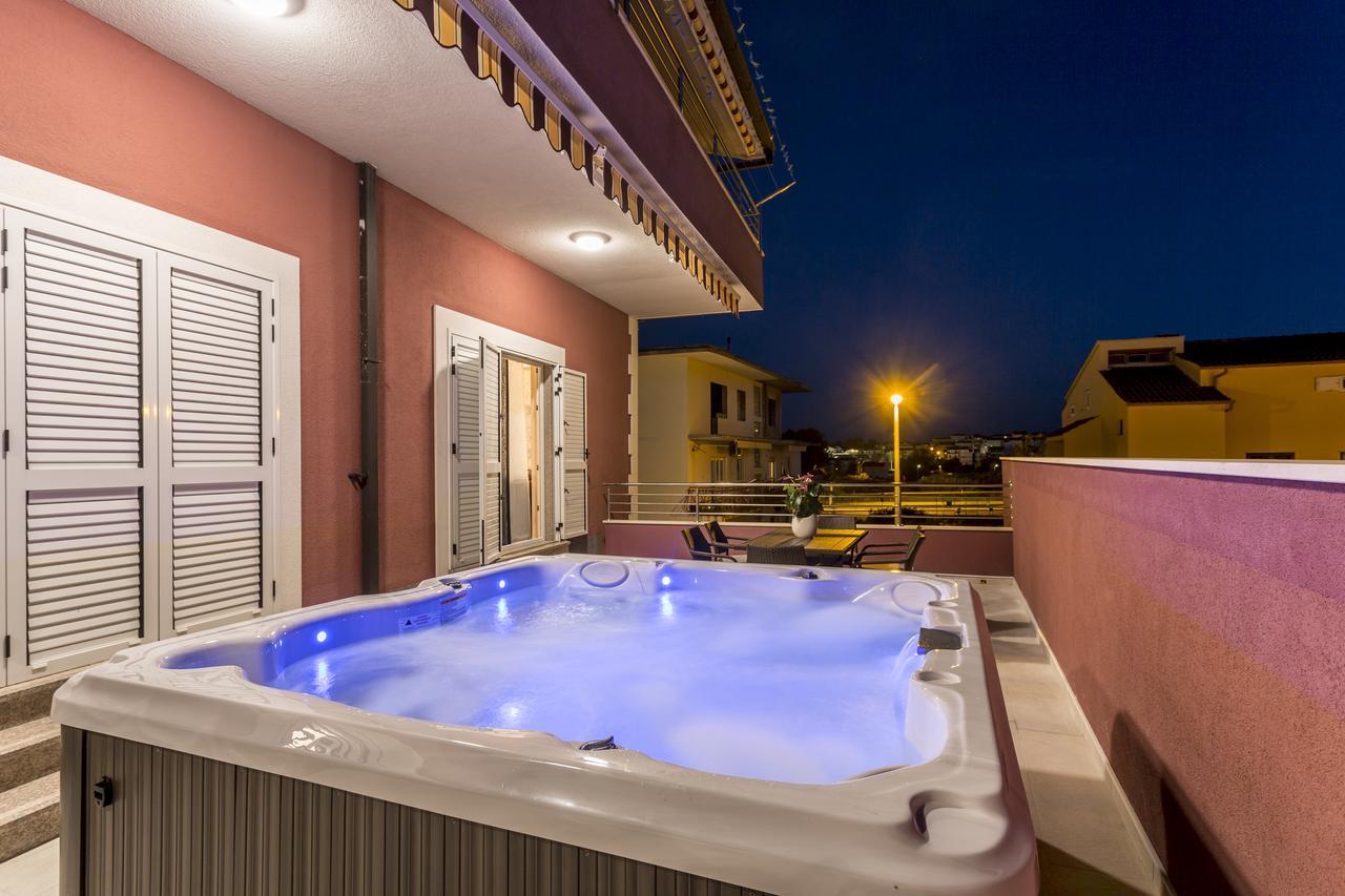 Apartmani Lukic Split Exterior foto